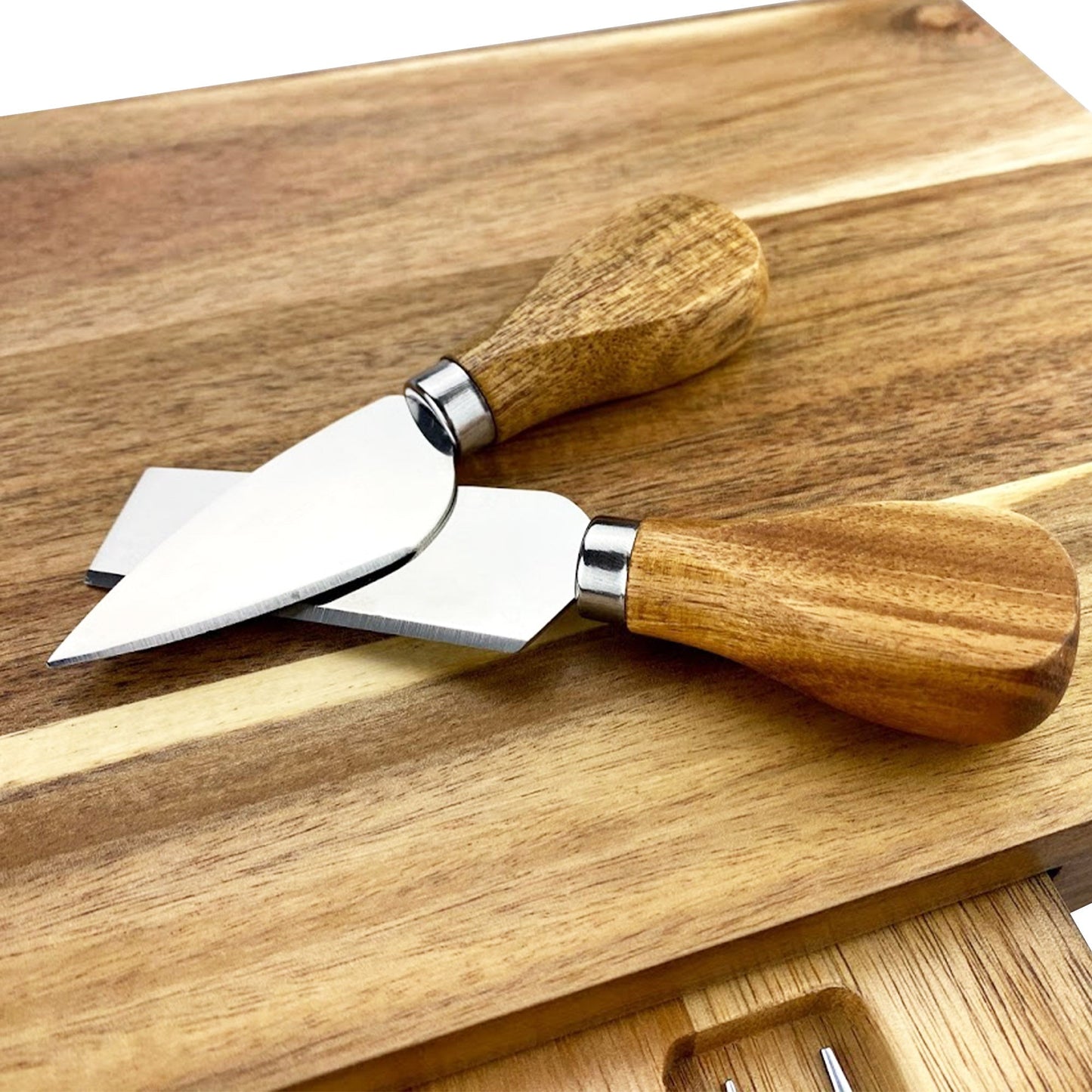 Barsa Cheeseboard and Knife Set
